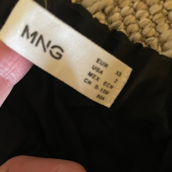 Mango Black One Shoulder Size 2 Side Cutout - Picture 3 of 3